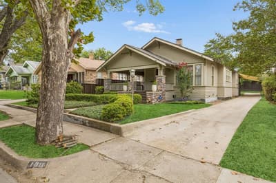 1011 Woodlawn Avenue, Dallas TX 75208 - Photo 3