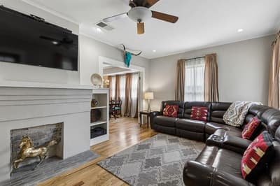 1011 Woodlawn Avenue, Dallas TX 75208 - Photo 5