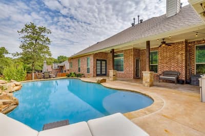 910 Royal Court, Burleson TX 76028 - Photo 4