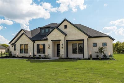 4418 Lake Breeze Drive, McKinney TX 75071 - Photo 3