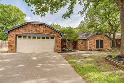 6824 Ridgewood Drive, North Richland Hills TX 76182 - Photo 2