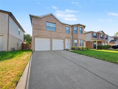 8513 Horse Whisper Lane, Fort Worth TX 76131 - Photo 2
