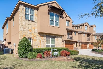 2630 Villa Di Lago # 6, Grand Prairie TX 75054 - Photo 2