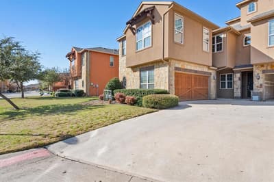 2630 Villa Di Lago # 6, Grand Prairie TX 75054 - Photo 4