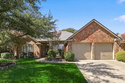 1109 Oakhollow Drive, Corinth TX 76210