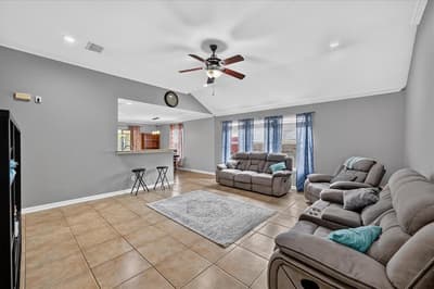 5530 Mandarin Way, Dallas TX 75249 - Photo 3