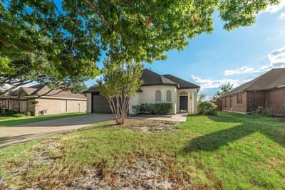 533 Bowie Street, Forney TX 75126 - Photo 2