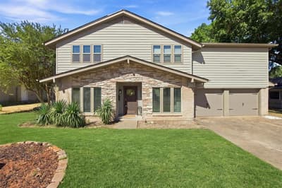 12235 Treeview Lane, Farmers Branch TX 75234