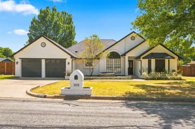 3808 Chestnut Street, Fort Worth TX 76137