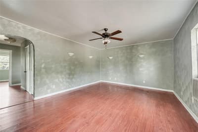 1017 Clarence Street W, Fort Worth TX 76117 - Photo 3