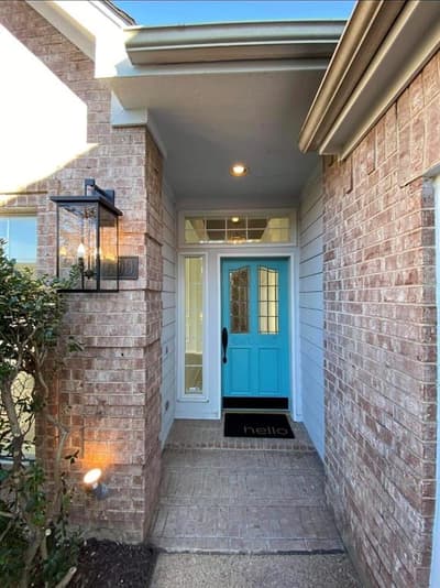 2409 N Hunter Place Lane, Arlington TX 76006 - Photo 2