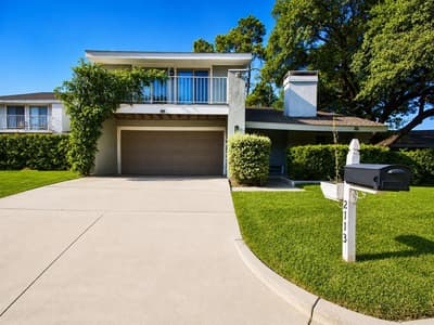 2113 Oakwood Lane, Arlington TX 76012 - Photo 3