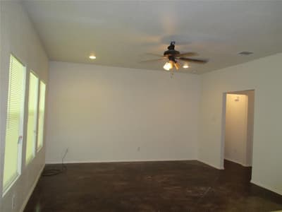 719 Hallvale Drive, White Settlement TX 76108 - Photo 5
