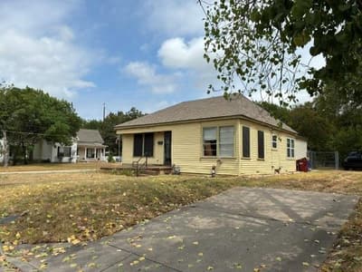 316 N Washington Street, Farmersville TX 75442 - Photo 2