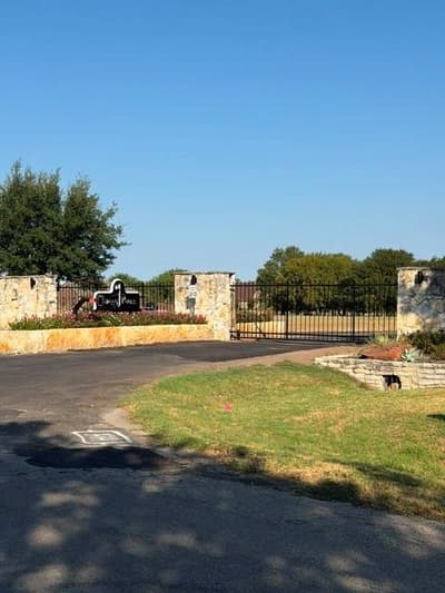 129 Turnberry Lane, Corsicana TX 75110 - Photo 2