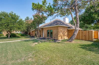 1404 Cumberland Trail, Plano TX 75023 - Photo 2