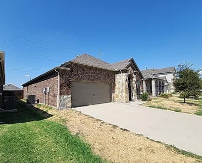 10318 Thunderwood Drive, Aubrey TX 76227 - Photo 5