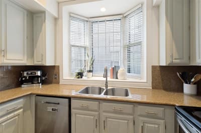 4231 Holland Avenue # D, Dallas TX 75219 - Photo 5