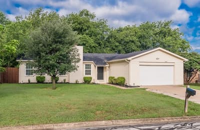 504 Circleview Drive, Mansfield TX 76063 - Photo 2