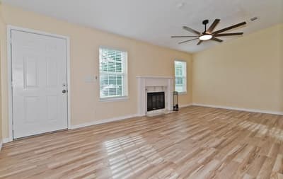 504 Circleview Drive, Mansfield TX 76063 - Photo 5