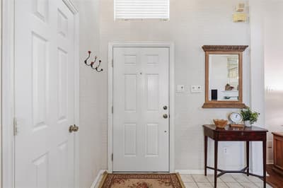 5004 Ridgefield Court, Arlington TX 76017 - Photo 4