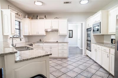 696 Indian Trail, Decatur TX 76234 - Photo 3