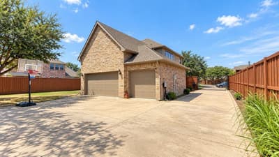 730 Rosewood Drive, Murphy TX 75094 - Photo 2