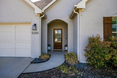 5200 Sonata Trail, Fort Worth TX 76126 - Photo 3