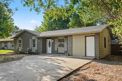 2429 February Lane, Grand Prairie TX 75050 - Photo 2
