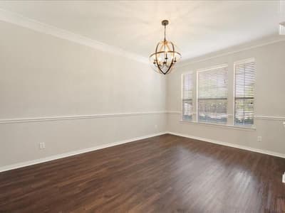 2014 Marie Weldon Lane, Arlington TX 76001 - Photo 5