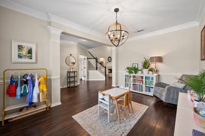 2014 Marie Weldon Lane, Arlington TX 76001 - Photo 4