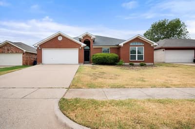 1017 Caleb Street, Burleson TX 76028 - Photo 4