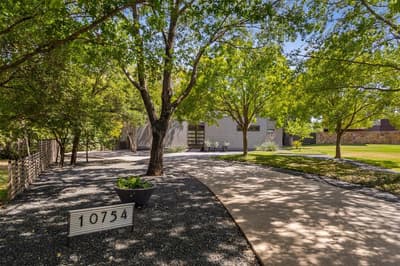 10754 Wyatt Circle, Dallas TX 75218