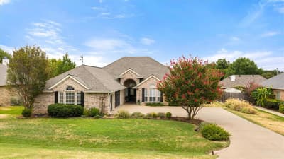 313 Casas Del Norte Street, Granbury TX 76049 - Photo 4