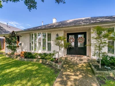 16821 Park Hill Drive, Dallas TX 75248 - Photo 2