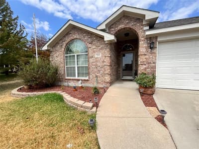 214 Southpeak Lane, Ponder TX 76259