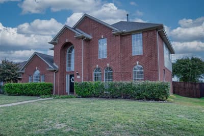 8502 Arcadia Drive, Frisco TX 75035 - Photo 2
