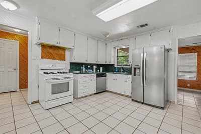 145 N Imperial Drive, Denison TX 75020 - Photo 4