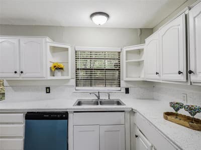 10747 SandAlwood Drive, Dallas TX 75228 - Photo 5