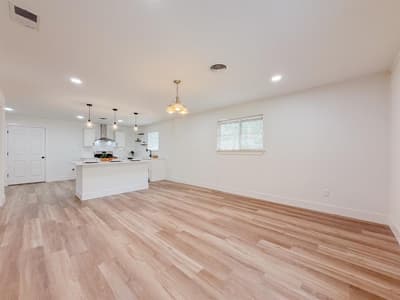 228 Hallbrook Drive, Fort Worth TX 76134 - Photo 5