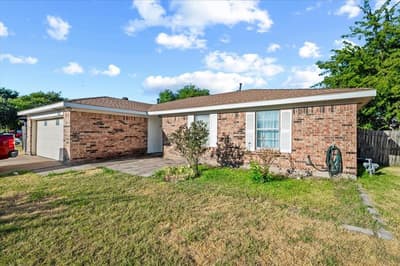 3610 Hummingbird Drive, Grand Prairie TX 75052