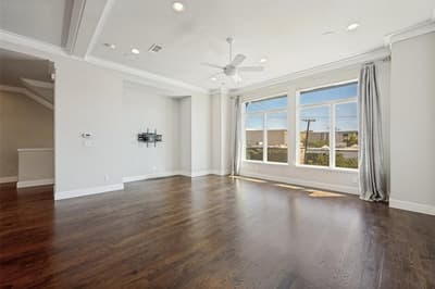 212 Foch Street, Fort Worth TX 76107 - Photo 3