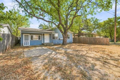 1397 N Estes Street, Stephenville TX 76401 - Photo 3