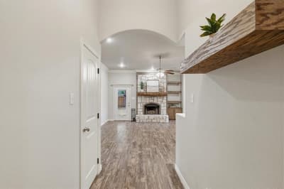603 Oaklawn Drive, River Oaks TX 76114 - Photo 4
