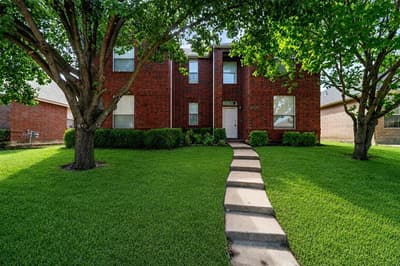 4506 Stirling Drive, Garland TX 75043 - Photo 2
