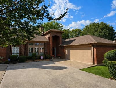6615 Waterwood Circle, Benbrook TX 76132