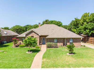3305 Eisenhower Lane, Plano TX 75023 - Photo 2