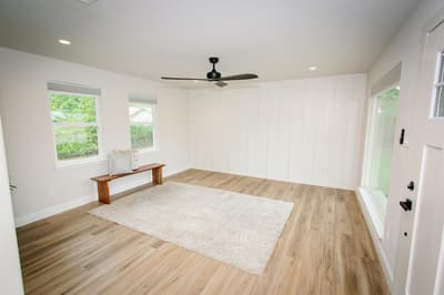 104 S Hawthorne Street, Granbury TX 76048 - Photo 3