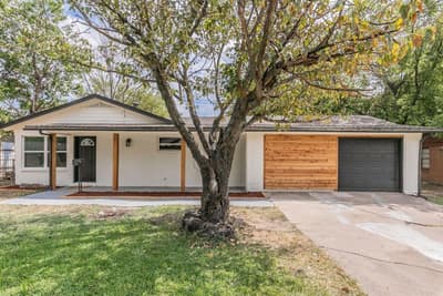 5012 Roxie Street, Haltom City TX 76117 - Photo 2