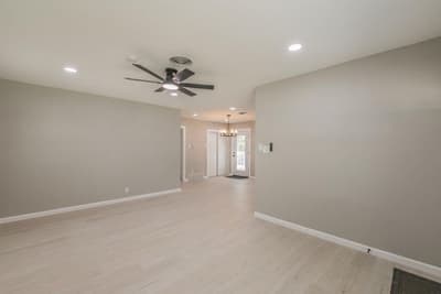 5012 Roxie Street, Haltom City TX 76117 - Photo 4